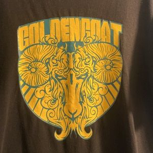 Men’s large Stash tagz tee shirt, Golden Goat!